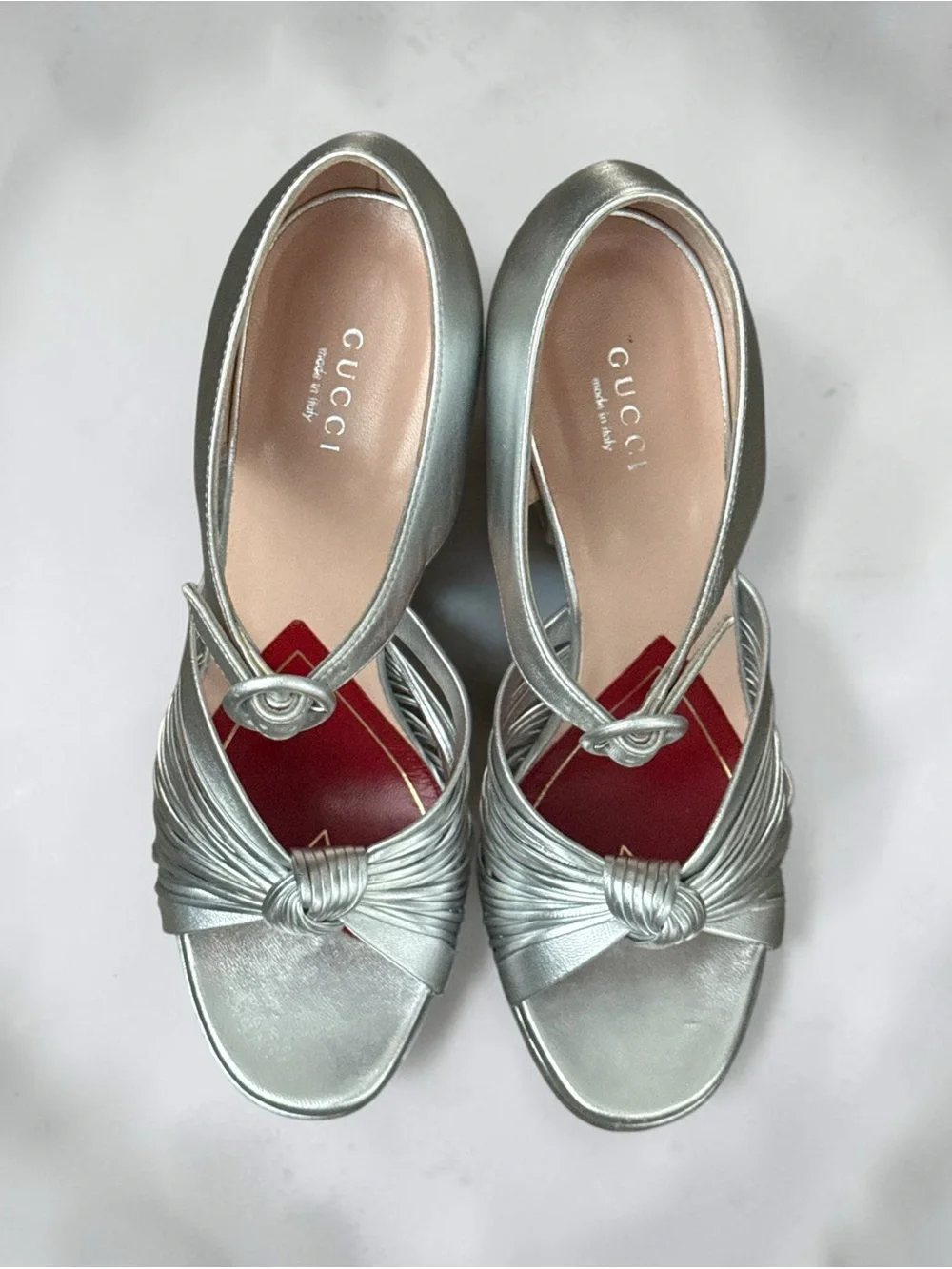 Nwot GUCCI 2019 METALLIC SILVER CRAWFORD LEATHER PLATFORM SANDALS